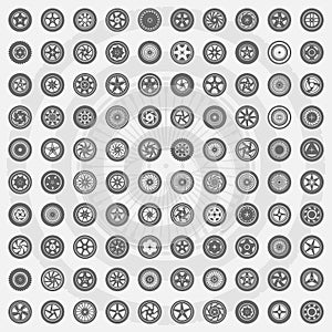 Car wheel set. Rims icons