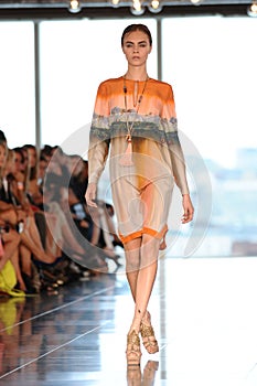 Cara Delevigne,Matthew Williamson