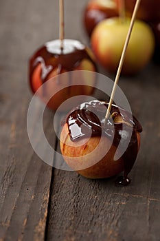Caramel apples