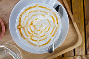 Caramel latte art