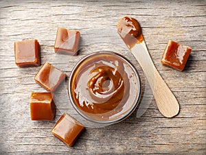 Caramel sauce with caramel