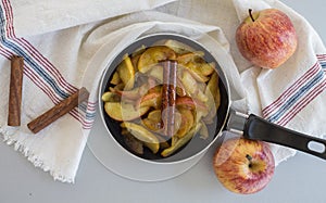 Caramelized apples in pan