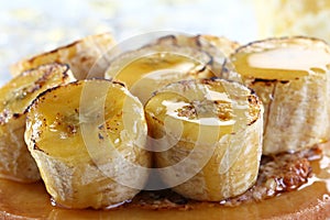 Caramelized bananas