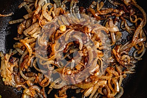 Caramelized onion with anise and cinnamon spices
