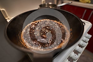 Caramelizing muscovado sugar