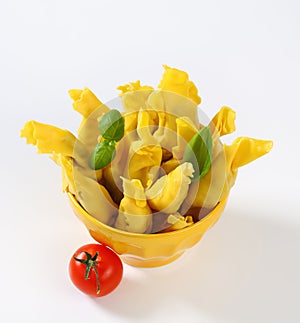 Caramelle-shaped stuffed pasta