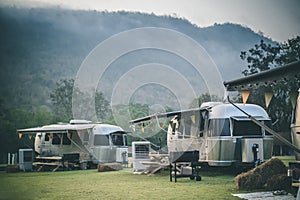 Caravan camping campsite o