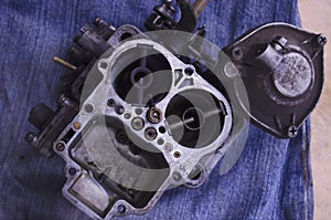 Carburetor of the internal combustion engine of a VAZ 2106. Automobile parts and spare parts