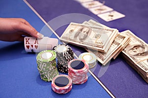 Card player checks hand