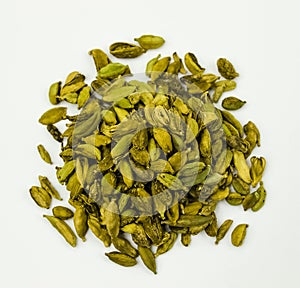 Cardamom whole seeds with shell