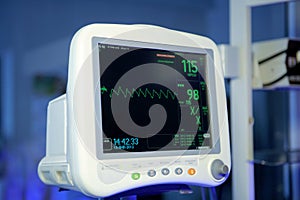 Cardiac monitor