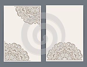 Cards with round floral ornaments
