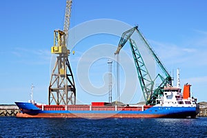 Cargoship photo