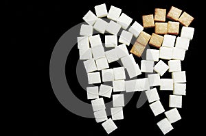 the carious tooth of sugar cubes of refined sugar, preventing tooth decay, caring for the health of your teeth
