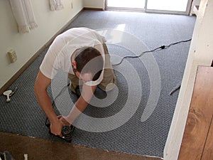 Carpet installer