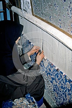 Carpet weaver