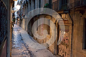 Carrer dels Tallers street early in the morning.