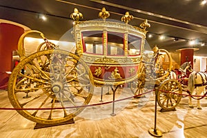 Carriage in the Hall of the historic transportation vehicles of the Pope, Vatican Museum. I