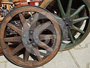 Carriage wheel