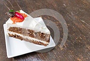Carrot cheesecake , carrot cake