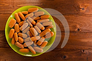 Carrots in a green plate