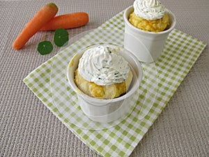 Carrots mug cake with cream cheese