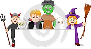 Cartoon halloween set character with blank sign