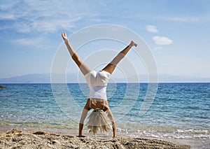 Cartwheel photo