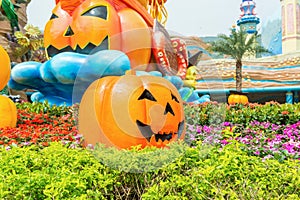 Carved golden pumpkins and flowers