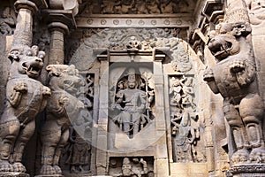 Carved idol on the inner wall of the Kanchi Kailasanathar temple, Kanchipuram, Tamil Nadu, India