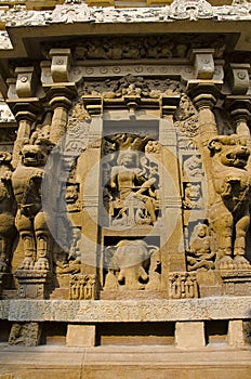 Carved idol on the outer wall of the kanchi Kailasanathar temple, Kanchipuram, Tamil Nadu, India.