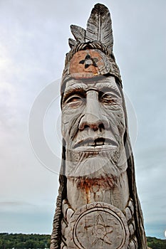 Condición tallado jefe de hombre doméstico indios 