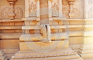 Carving details on the outer wall of Hazara Rama Temple. Hampi,