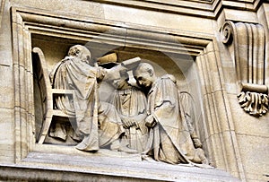 A Carving of Oxford Graduates