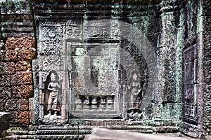 Carving in the Ta Som temple