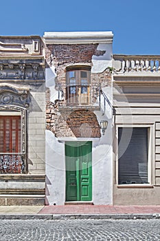 Casa Minima facade in San Telmo, Buenos Aires