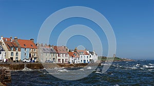 Casas frente al mar en Escocia photo