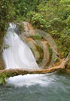 Cascadas de Agua Azul waterfall