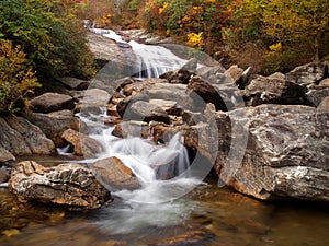 Cascade waterfall photo