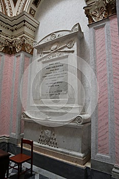 Caserta â€“ Sepolcro nella Cappella del Sacro Cuore del Duomo