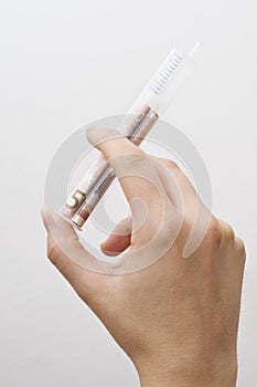 Cash Injection in the Hand