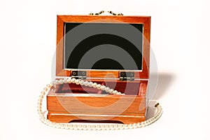 Casket with a beads