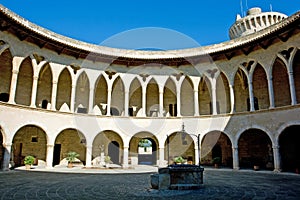 Castell de Bellver photo