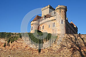Castelnau castle