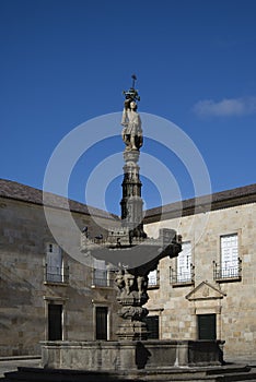 Castelos fountain in Braga photo