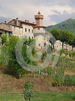 Castiglione garfagnana castle tuscany italy