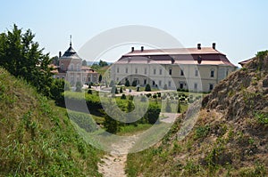 The castle and the Chinese palace are visible from behind the mound.