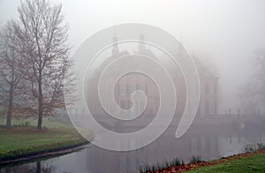 Castle Duivenvoorde in the fog.