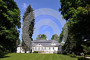 Castle Jablonna nad Vltavou