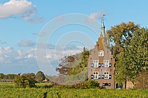 Castle Meeuwen is a 19th century Dutch castle